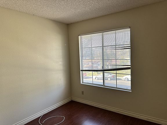 4th image of 8011 Mission Vista Dr #1