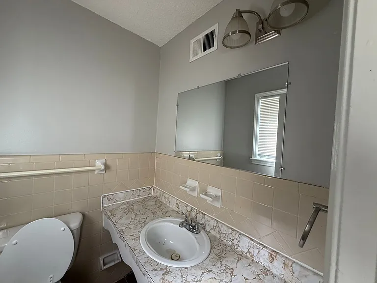 6273 Tulane Rd — Photo 23