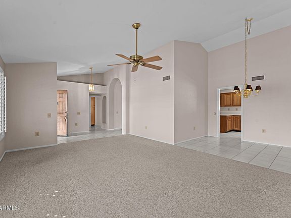 4th image of 14720 W BUTTONWOOD Drive