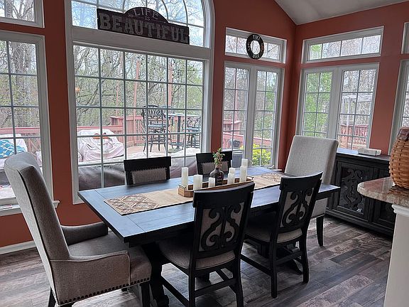 5th image of 2217 Eagle View Ct