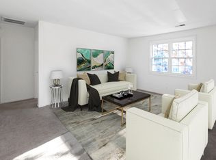 2503D S Walter Reed Dr, Arlington, VA 22206