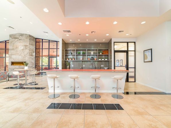 1301 W Lambert Ln APT 8204