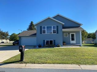 110 Capelle St, Spring Valley, MN 55975