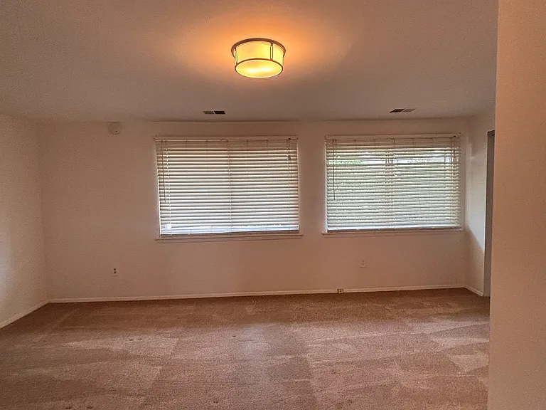 18529 Eagles Roost Dr — Photo 59