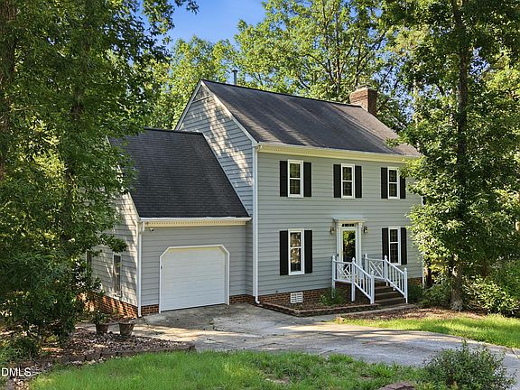 2nd image of 7 Cobbleridge Ct