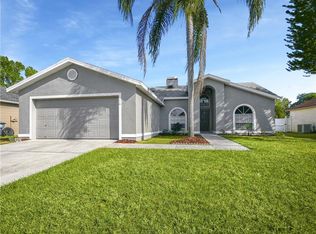 427 Emerald Cove Loop, Lakeland, FL 33813