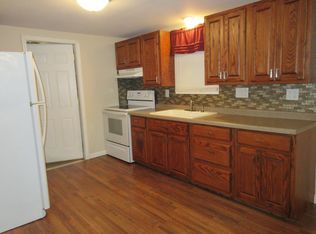 406 E Hanna St, Columbia City, IN