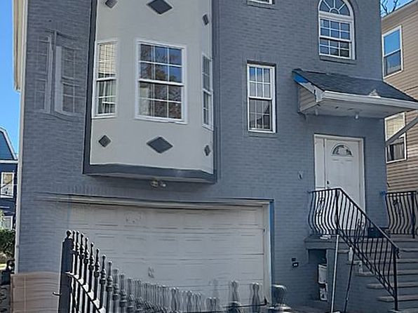 150 N Munn Ave