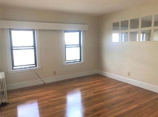 48 Bishop Richard Allen Dr #3R, Cambridge, MA 02139