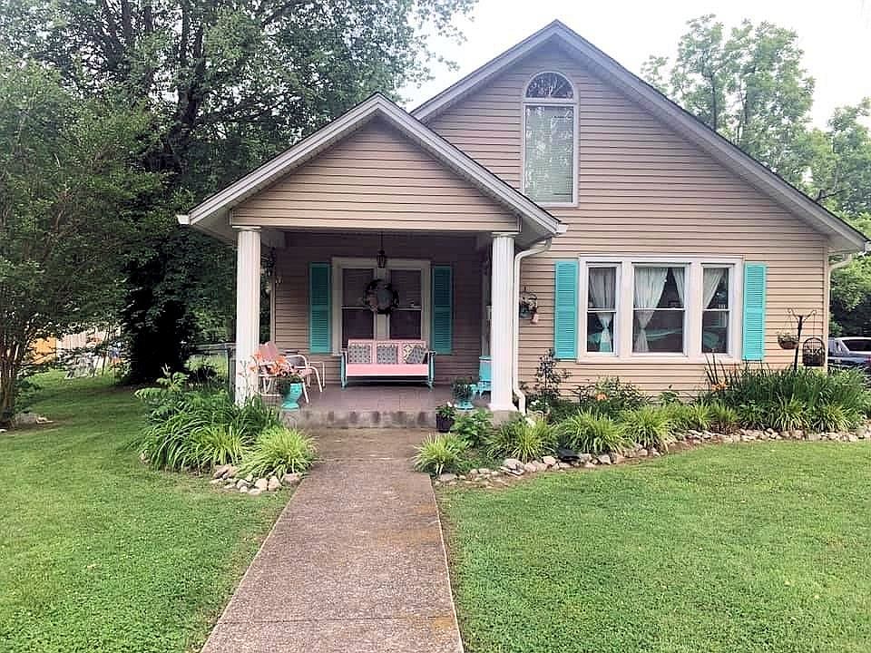353 W Park St, Guthrie, KY 42234 Zillow
