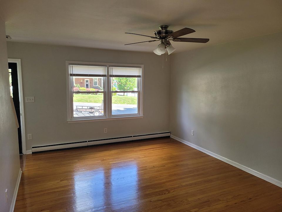 Electric Central Air/Heat or zoned heating