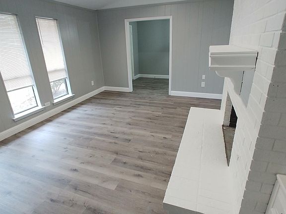 5th image of 2844 Teakwood Ln