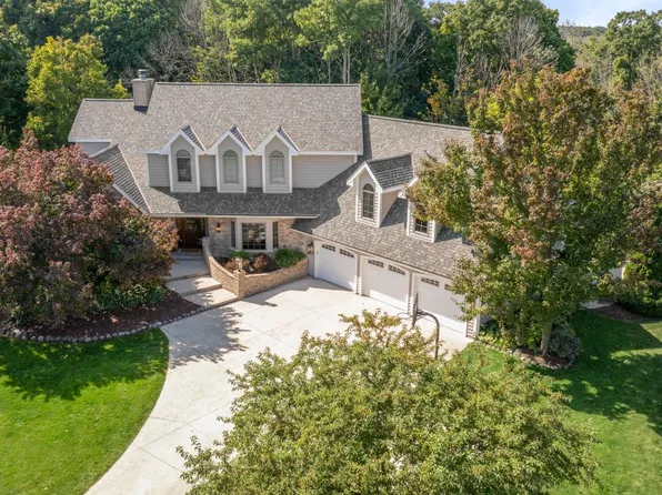 1616 Golf View DRIVE W W, Sheboygan, WI 53083