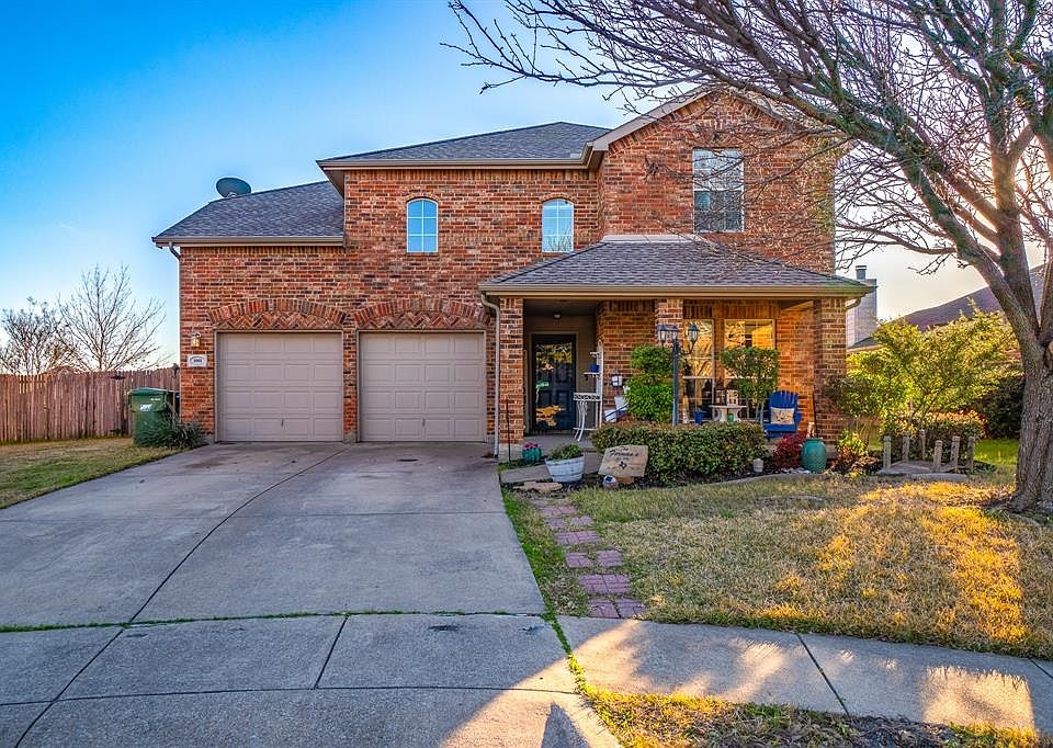 1st image of 1001 Castroville Dr