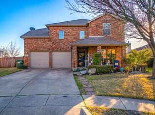 1001 Castroville Dr, Forney, TX 75126