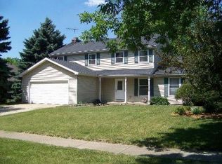 15212 S Meadow Ln, Plainfield, IL 60544