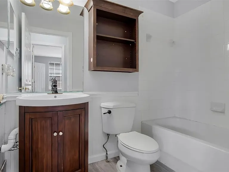 603 Coconut Palm Way #603 — Photo 10