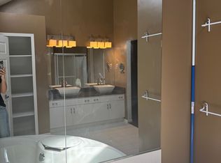 16457 Currier Dr, Strongsville, OH 44136