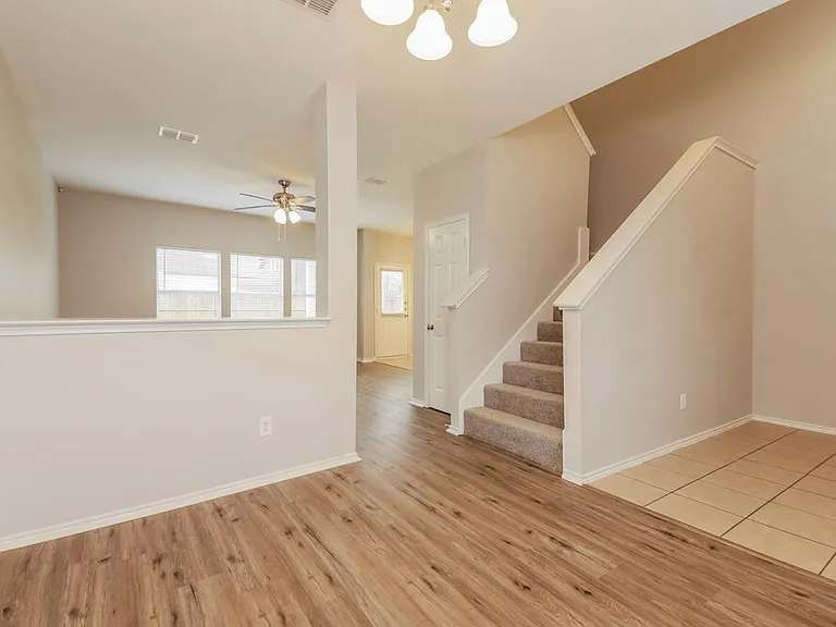2026 Gardenia Dr — Photo 6