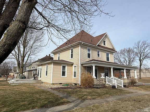 3rd image of 239 E Main St
