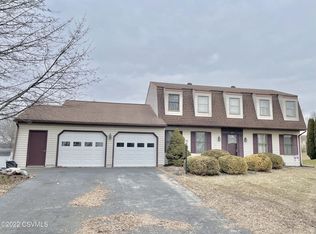 113 Berkeley Dr, Watsontown, PA 17777