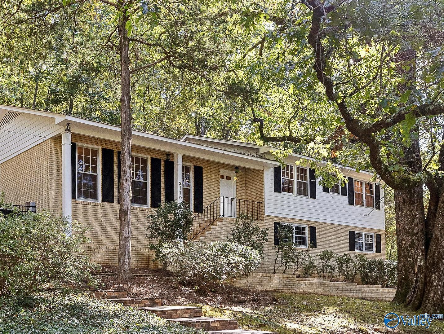 2110 Colice Rd SE, Huntsville, AL 35801 | Zillow
