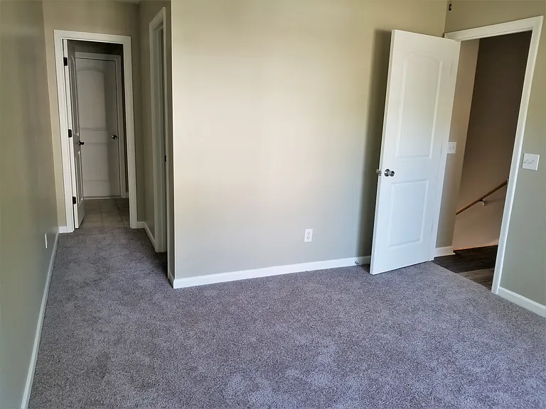 239 N Main St — Photo 11