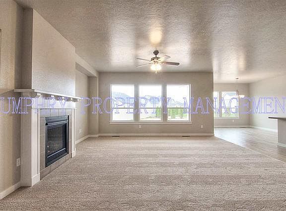 3rd image of 3113 W Sandalwood St
