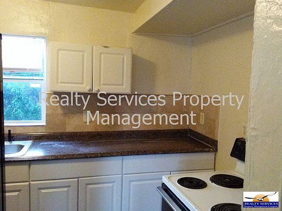 3rd image of 2146 Willard St APT A