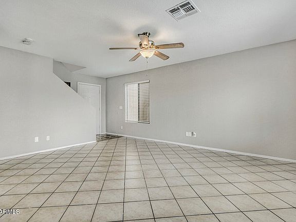 5th image of 10917 E CLOVIS Avenue