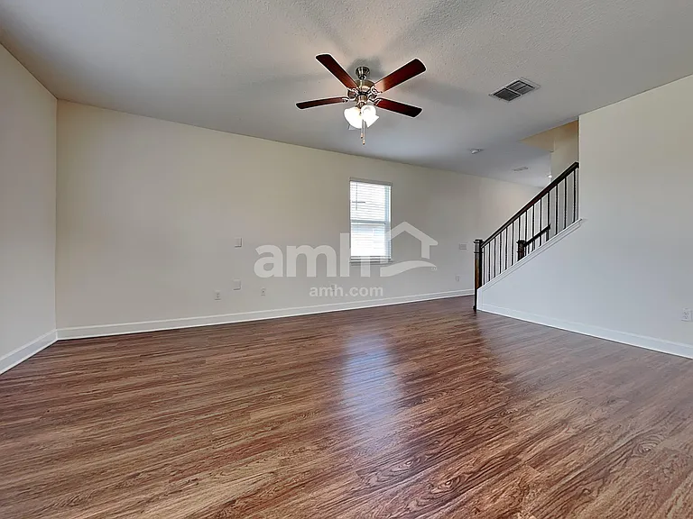 1045 Walden Pond Dr — Photo 8