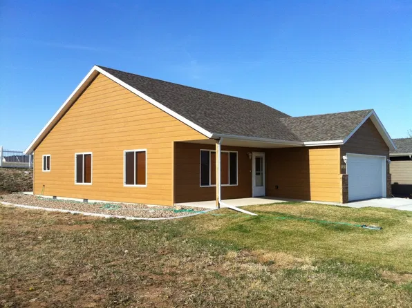 6850 Mulberry Dr, Summerset, SD 57718