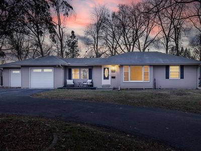 11201 Royzelle Ln, Minnetonka, MN, 55305