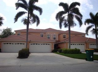 3310 Grand Cypress Dr APT 201, Naples, FL 34119