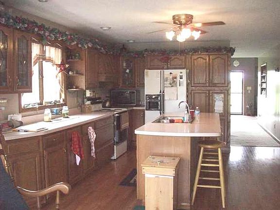 2nd image of 1326 Kringsbush Rd