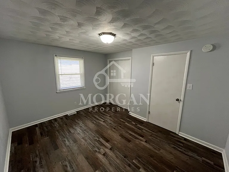 1518 Sherman St — Photo 7