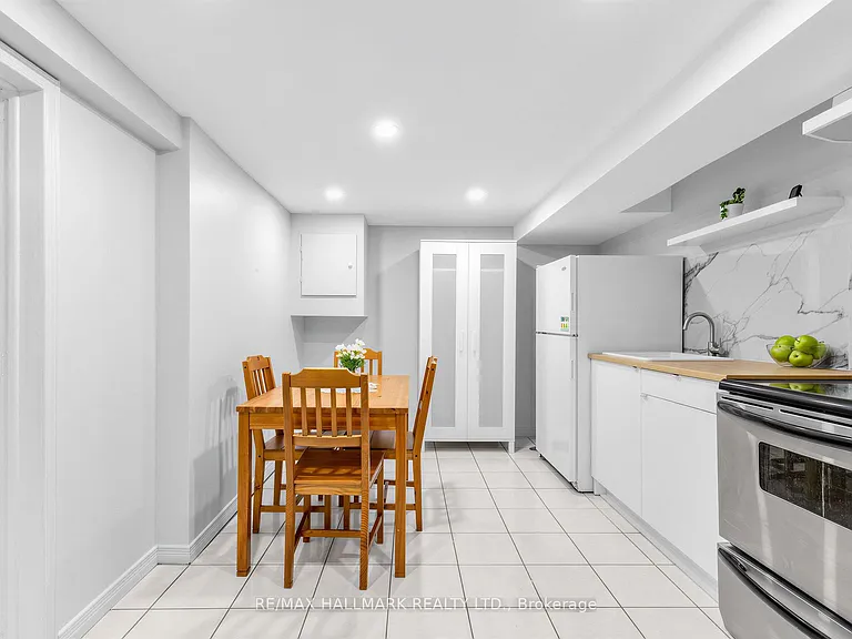 67 Trinnell Blvd #BSMNT — Photo 16
