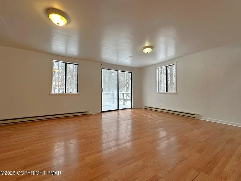 8900 Raccoon Trl — Photo 4