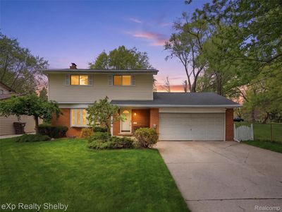 40753 Irval Dr, Sterling Heights, MI, 48313