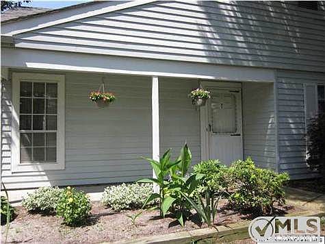 2nd image of 513C Cheshire Ct