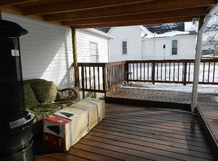 106 S 2nd St, Owensville, IN
