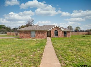 13398 Choice Cir, Lindale, TX 75771