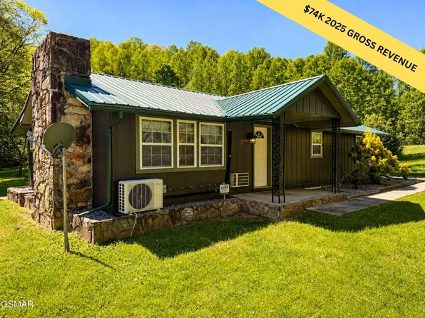 609 Cartertown Rd, Gatlinburg, TN 37738