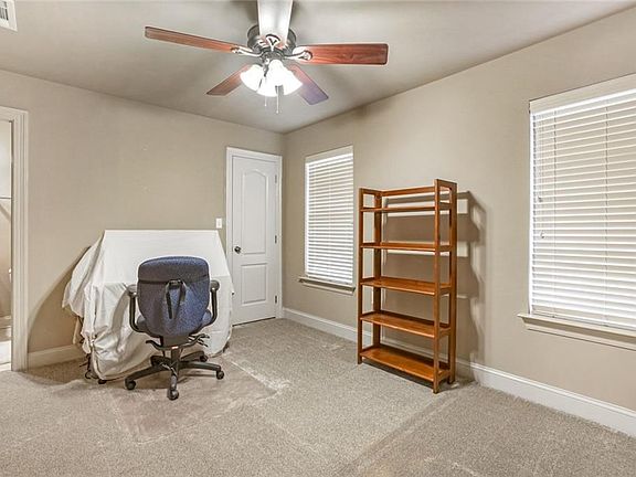 3rd image of 324 Ormond Meadows Dr #C