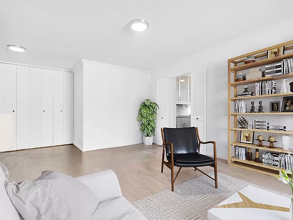 2nd image of 201 E 17th St APT 14G