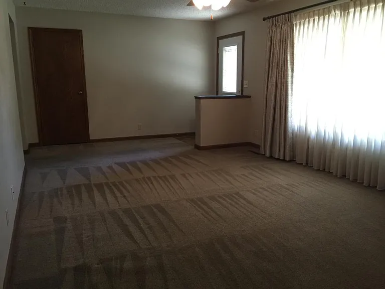 4316 Belridge Dr — Photo 12
