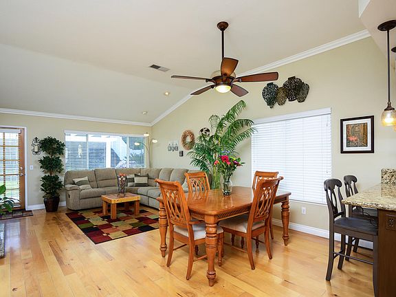 4th image of 564 Panther Dr