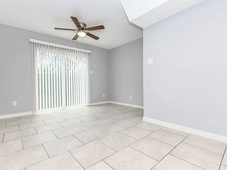 Residences at White Rock Lake — Photo 4