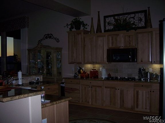 3rd image of 1227 INVERNESS Court