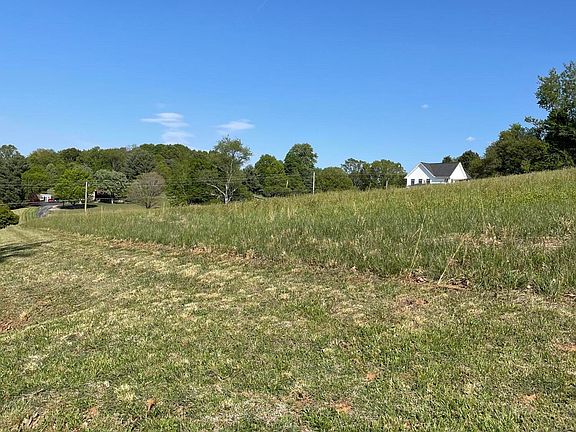 5th image of 1180 George Byrd Rd